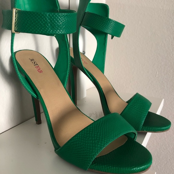 Green heel sandals - Picture 1 of 3